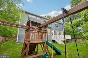 2336 N Oak St, Falls Church, VA 22046 - Photo 137