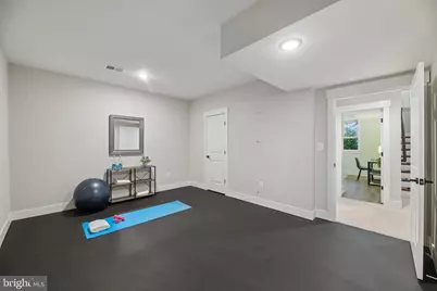 2336 N Oak Street, Falls Church, VA 22046 - Photo 127