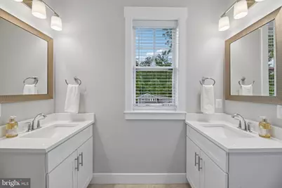 2336 N Oak Street, Falls Church, VA 22046 - Photo 95