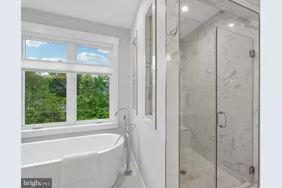 2336 N Oak Street, Falls Church, VA 22046 - Photo 61