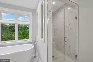 2336 N Oak St, Falls Church, VA 22046 - Photo 61