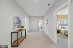 2336 N Oak St, Falls Church, VA 22046 - Photo 69