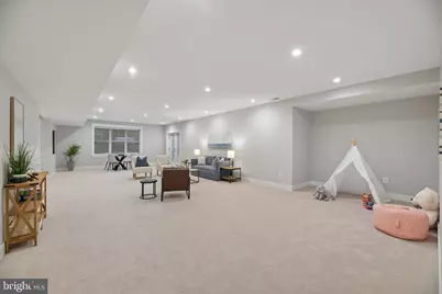 2336 N Oak Street, Falls Church, VA 22046 - Photo 133