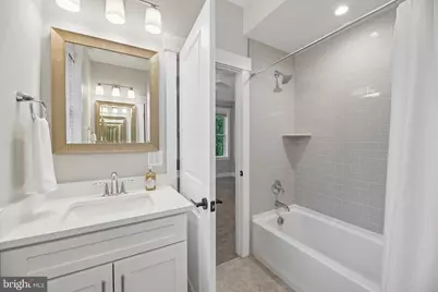 2336 N Oak Street, Falls Church, VA 22046 - Photo 93