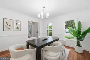 1301 Lopp Ct, Herndon, VA 20170 - Photo 11
