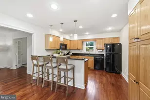 1301 Lopp Ct, Herndon, VA 20170 - Photo 13