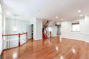 11618 Park Vista Blvd, Fairfax, VA 22030 - Photo 1