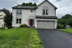 14600 Jenn Ct, Centreville, VA 20120 - Photo 1
