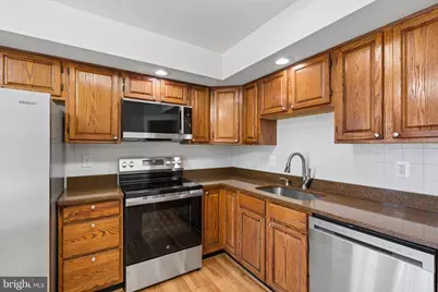 5724 Wood Creek Lane, Centreville, VA 20120 - Photo 11