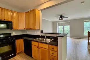2571 Chase Wellesley Dr, Herndon, VA 20171 - Photo 19