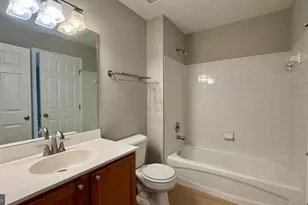 2571 Chase Wellesley Dr, Herndon, VA 20171 - Photo 37