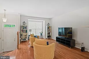13163 Kidwell Field Rd, Herndon, VA 20171 - Photo 5