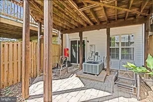 13163 Kidwell Field Rd, Herndon, VA 20171 - Photo 33