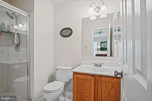 13163 Kidwell Field Rd, Herndon, VA 20171 - Photo 23