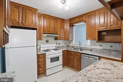 6718 Ruskin Street, Springfield, VA 22150 - Photo 7