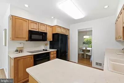 3425 Bedivere Court, Annandale, VA 22003 - Photo 27