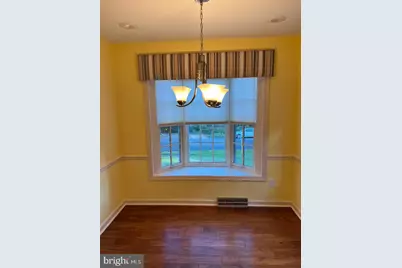 8111 Saxony Drive, Annandale, VA 22003 - Photo 11
