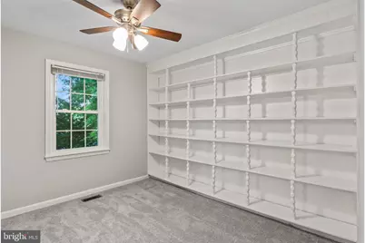 5661 Chelmsford Court, Burke, VA 22015 - Photo 35