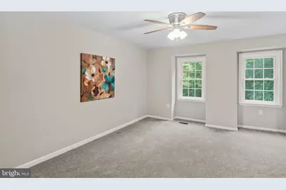 5661 Chelmsford Court, Burke, VA 22015 - Photo 25
