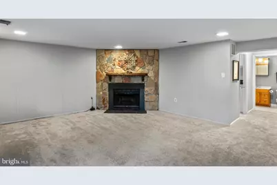 5661 Chelmsford Court, Burke, VA 22015 - Photo 55