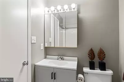 5661 Chelmsford Court, Burke, VA 22015 - Photo 41