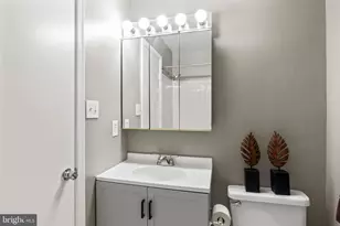 5661 Chelmsford Ct, Burke, VA 22015 - Photo 41