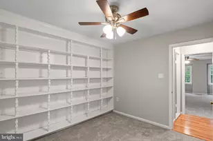5661 Chelmsford Ct, Burke, VA 22015 - Photo 37