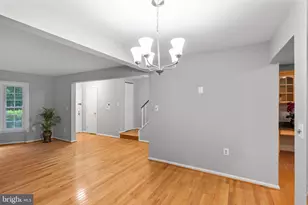 5661 Chelmsford Ct, Burke, VA 22015 - Photo 15
