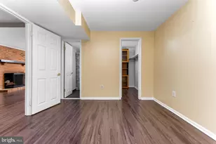 8415 Hollis Ln, Vienna, VA 22182 - Photo 23