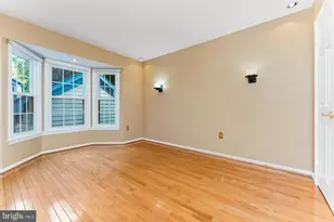 8415 Hollis Ln, Vienna, VA 22182 - Photo 25