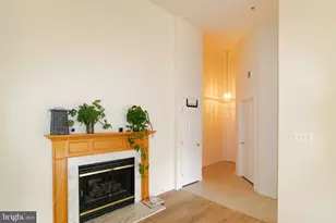 7505 Calderon Ct, Alexandria, VA 22306 - Photo 9