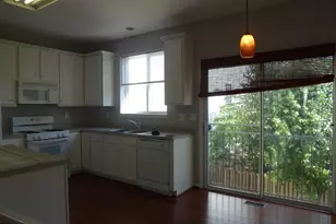 13125 Park Crescent Cir, Herndon, VA 20171 - Photo 11