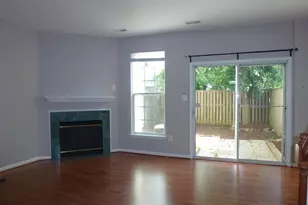 13125 Park Crescent Cir, Herndon, VA 20171 - Photo 3