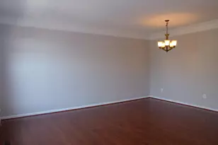 13125 Park Crescent Cir, Herndon, VA 20171 - Photo 9