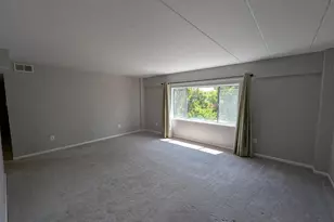 200 Locust St SE, Vienna, VA 22180 - Photo 13