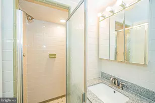 3901 Locust Ln, Alexandria, VA 22310 - Photo 47