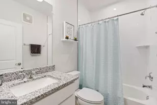 13534 Innovation Station Loop, Herndon, VA 20171 - Photo 21