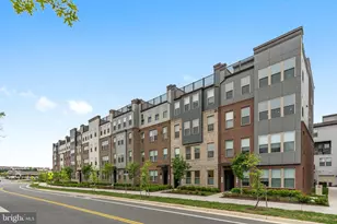 13534 Innovation Station Loop, Herndon, VA 20171 - Photo 29