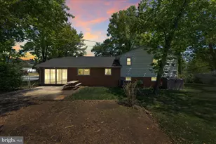 14707 Braddock Rd, Centreville, VA 20120 - Photo 35