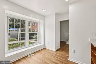 6312 Teakwood Ct, Burke, VA 22015 - Photo 11