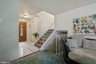5141 Bradfield Dr, Annandale, VA 22003 - Photo 9