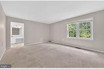 2832 Kelly Square, Vienna, VA 22181 - Photo 17