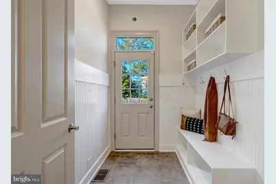 1318 Kurtz Road, McLean, VA 22101 - Photo 35