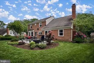 8207 Toll House Rd, Annandale, VA 22003 - Photo 3