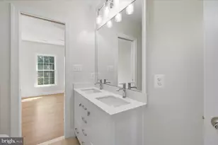3454 Virginia Oaks Dr, Oakton, VA 22124 - Photo 39
