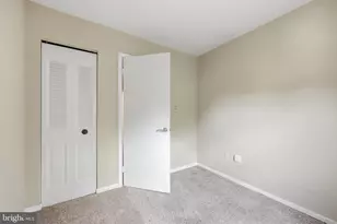 9937 Whitewater Dr, Burke, VA 22015 - Photo 25
