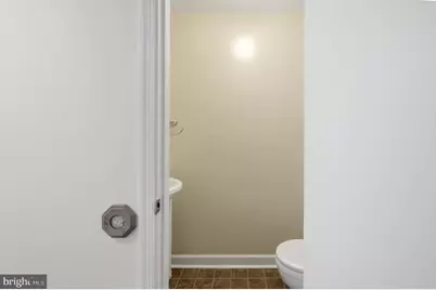 9937 Whitewater Drive, Burke, VA 22015 - Photo 17