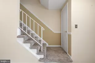 9937 Whitewater Dr, Burke, VA 22015 - Photo 19