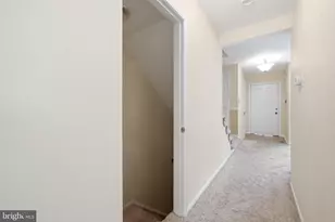 9937 Whitewater Dr, Burke, VA 22015 - Photo 29