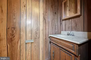 9937 Whitewater Dr, Burke, VA 22015 - Photo 37